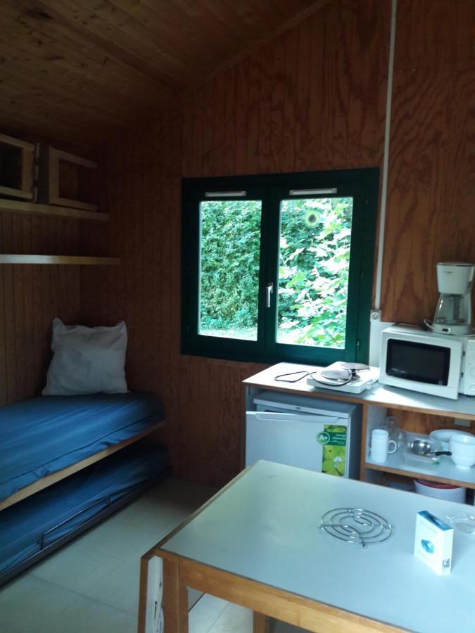 Camping Les Feuilles Chauffailles Exterior foto