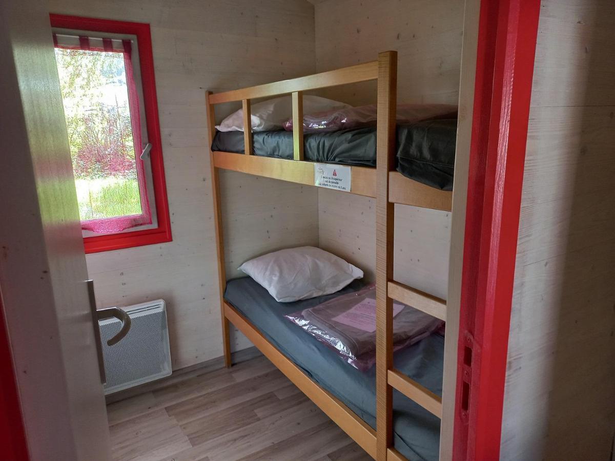Camping Les Feuilles Chauffailles Exterior foto